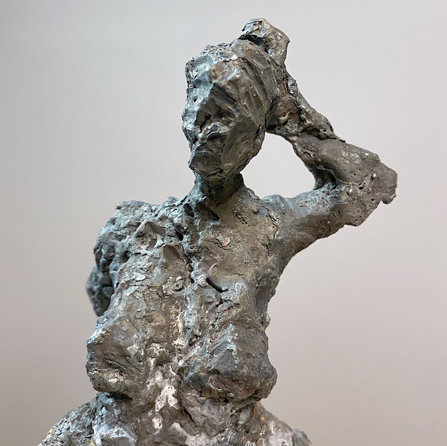 Skulptur-Schweiz-Kunst-Plastik-Figur-Sereina